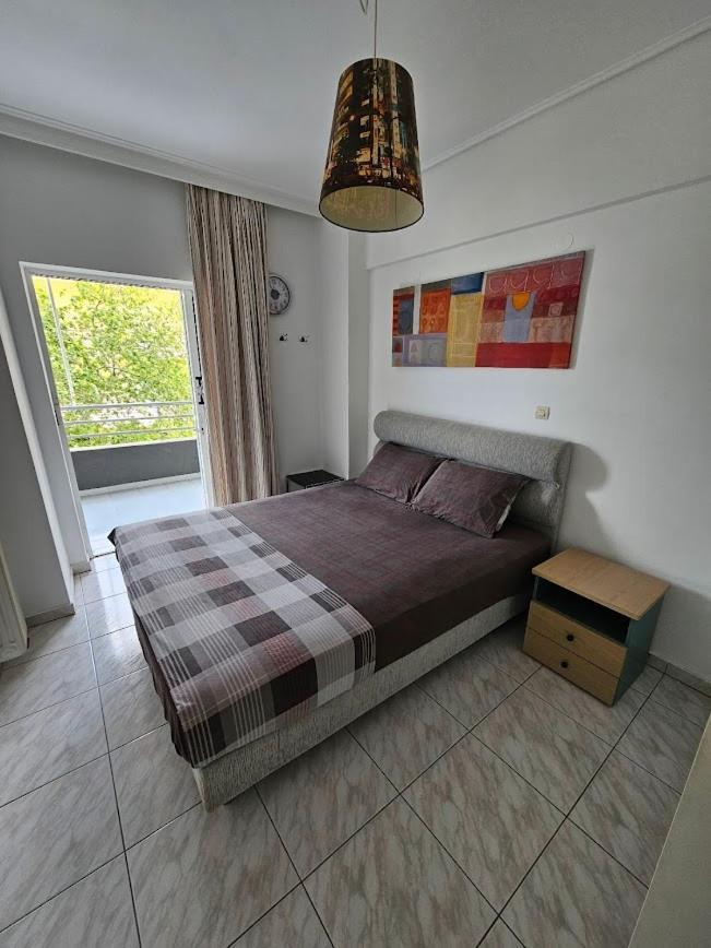 Seaside Apartment - Charlie'S House Халкида Экстерьер фото