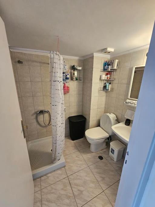 Seaside Apartment - Charlie'S House Халкида Экстерьер фото